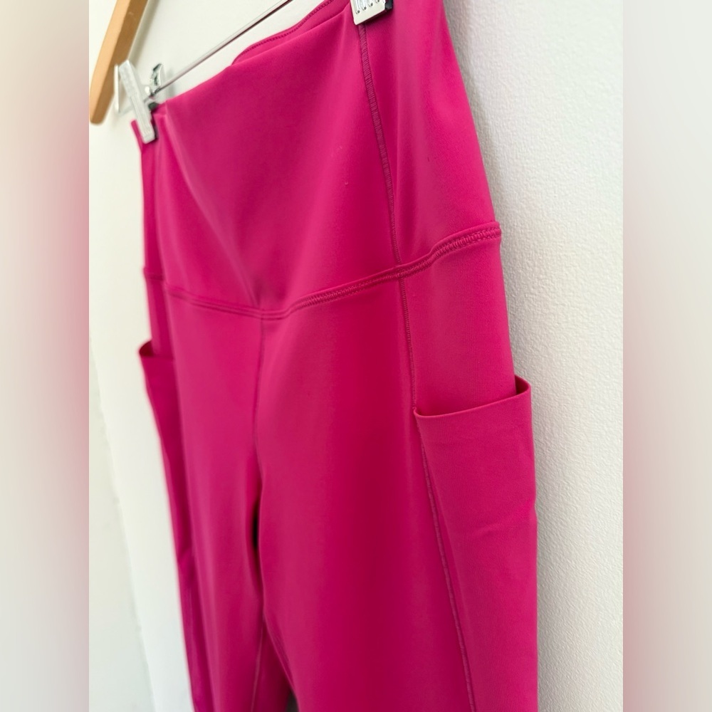 Arc'teryx Women's Essent High Rise Pant Leggings | Size 4 - Picture 6 of 12
